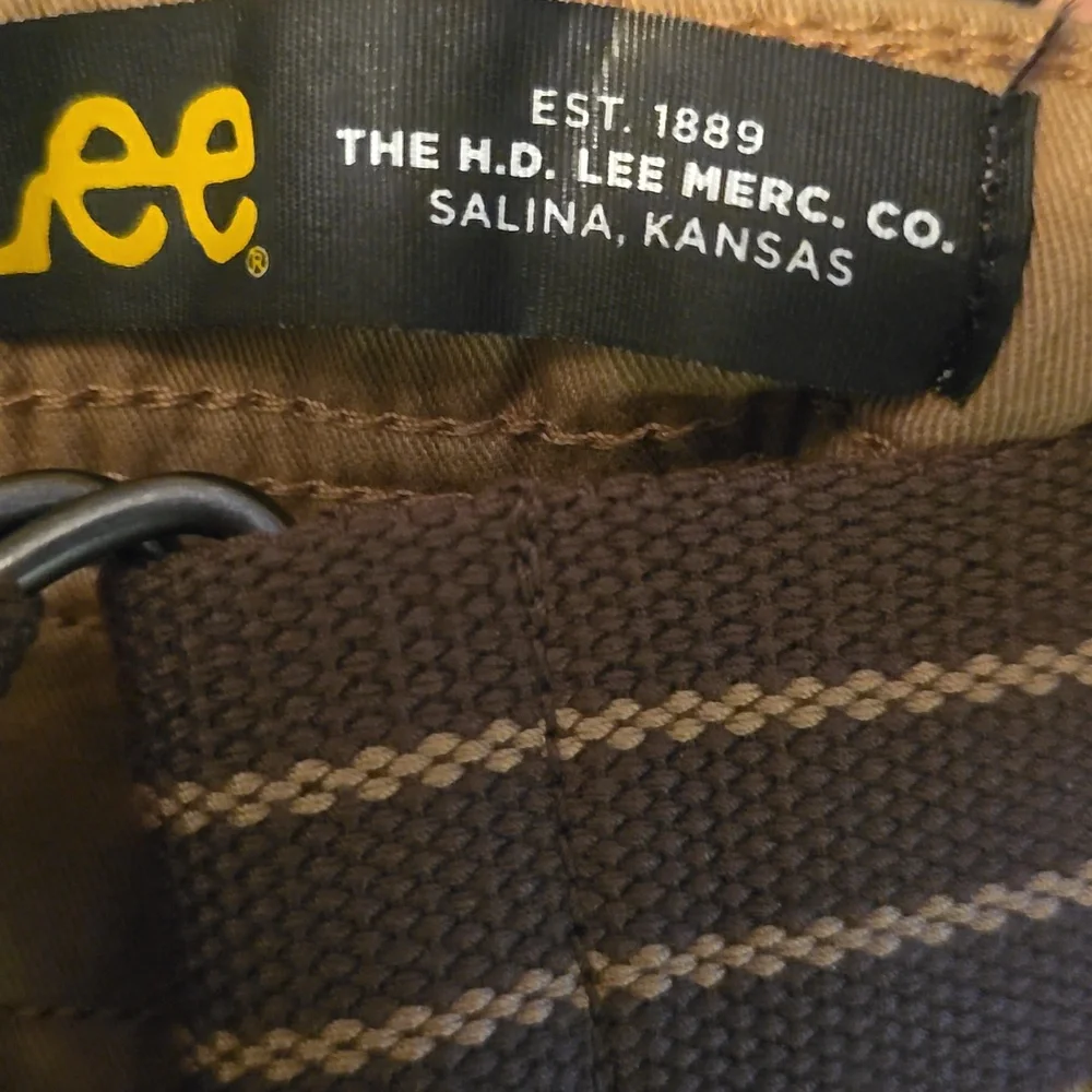 New Lee Men's Size 42 Tan‎ Cargo Belted Shorts